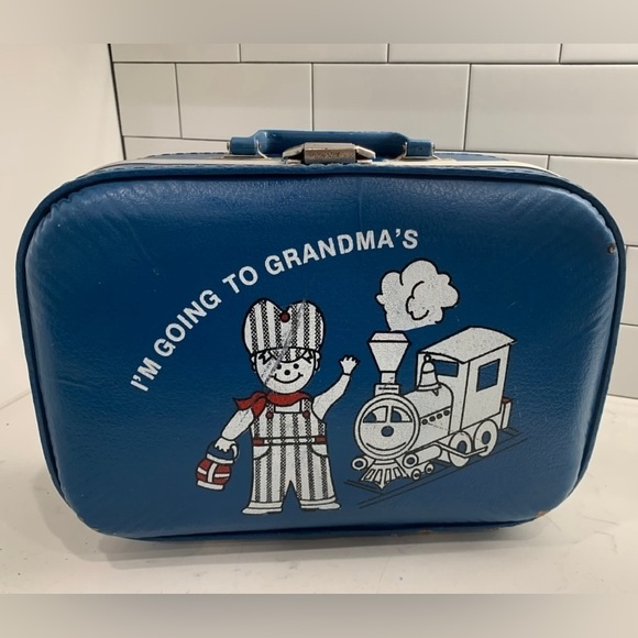 Vintage Handbags - Vintage I'm going to grandma's hard shell suitcase, purse, makeup bag.
